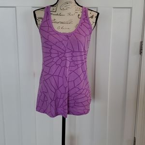 Old Navy 2 athletic tops